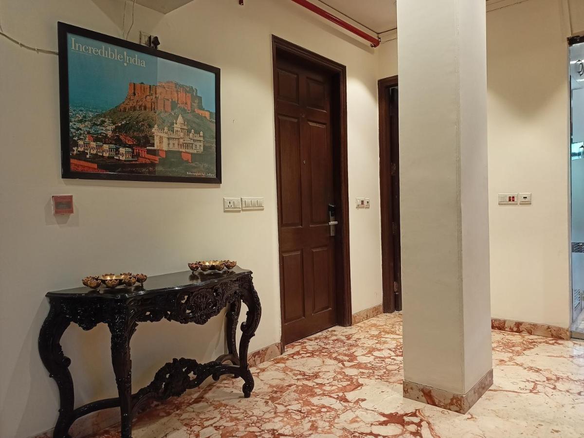 Cosy Grand, Chanakyapuri By The Cosy Hotels Nuova Delhi Esterno foto