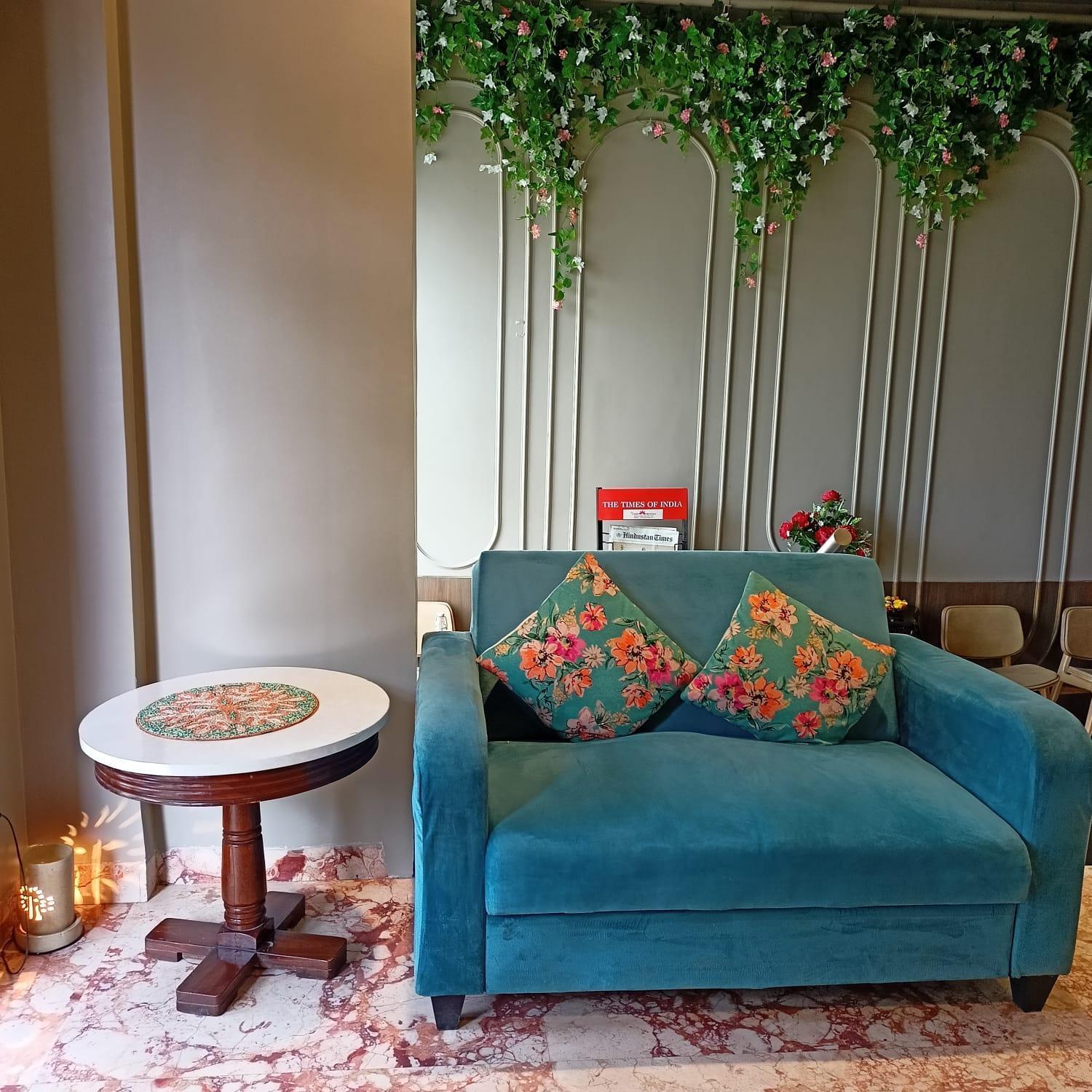 Cosy Grand, Chanakyapuri By The Cosy Hotels Nuova Delhi Esterno foto