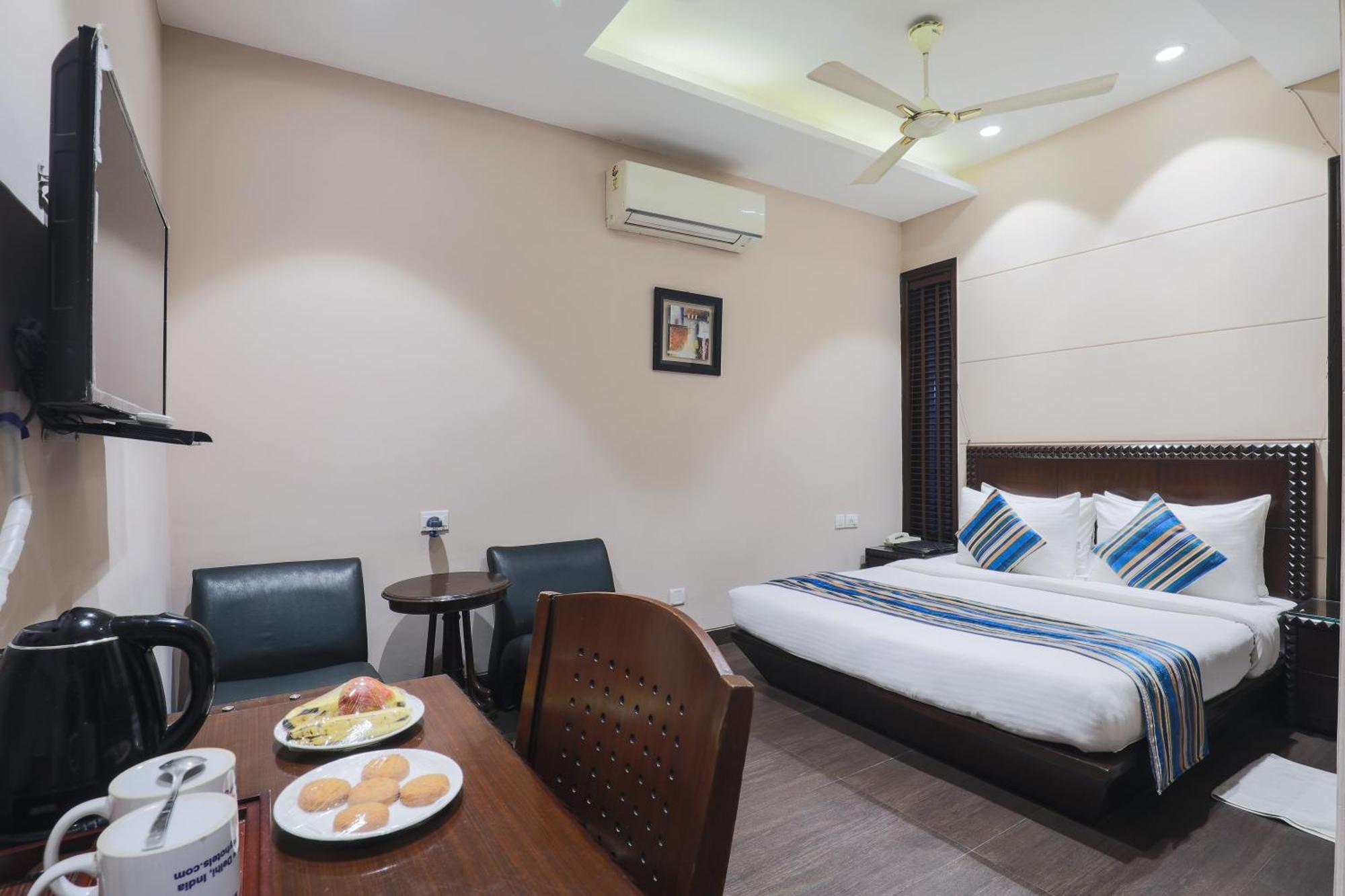 Cosy Grand, Chanakyapuri By The Cosy Hotels Nuova Delhi Esterno foto