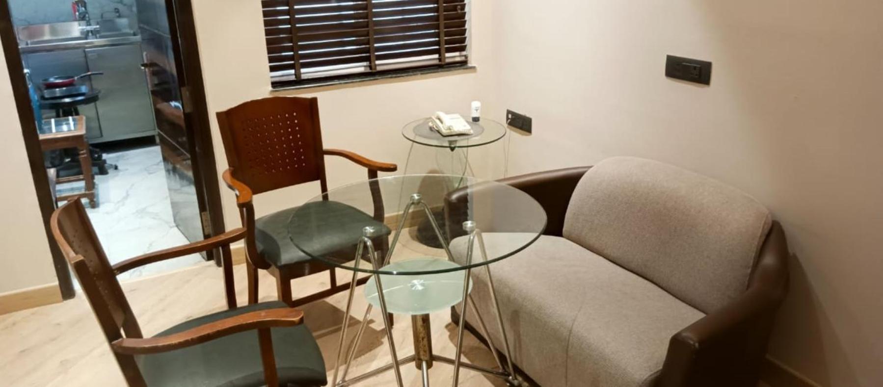 Cosy Grand, Chanakyapuri By The Cosy Hotels Nuova Delhi Esterno foto